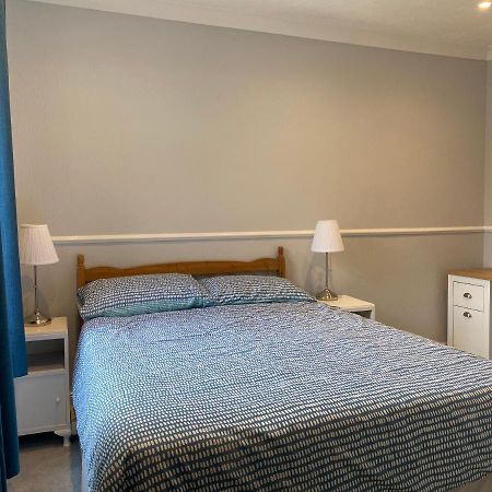 3 Double Bed House 10 Mins From Sandbanks Poole Exterior photo