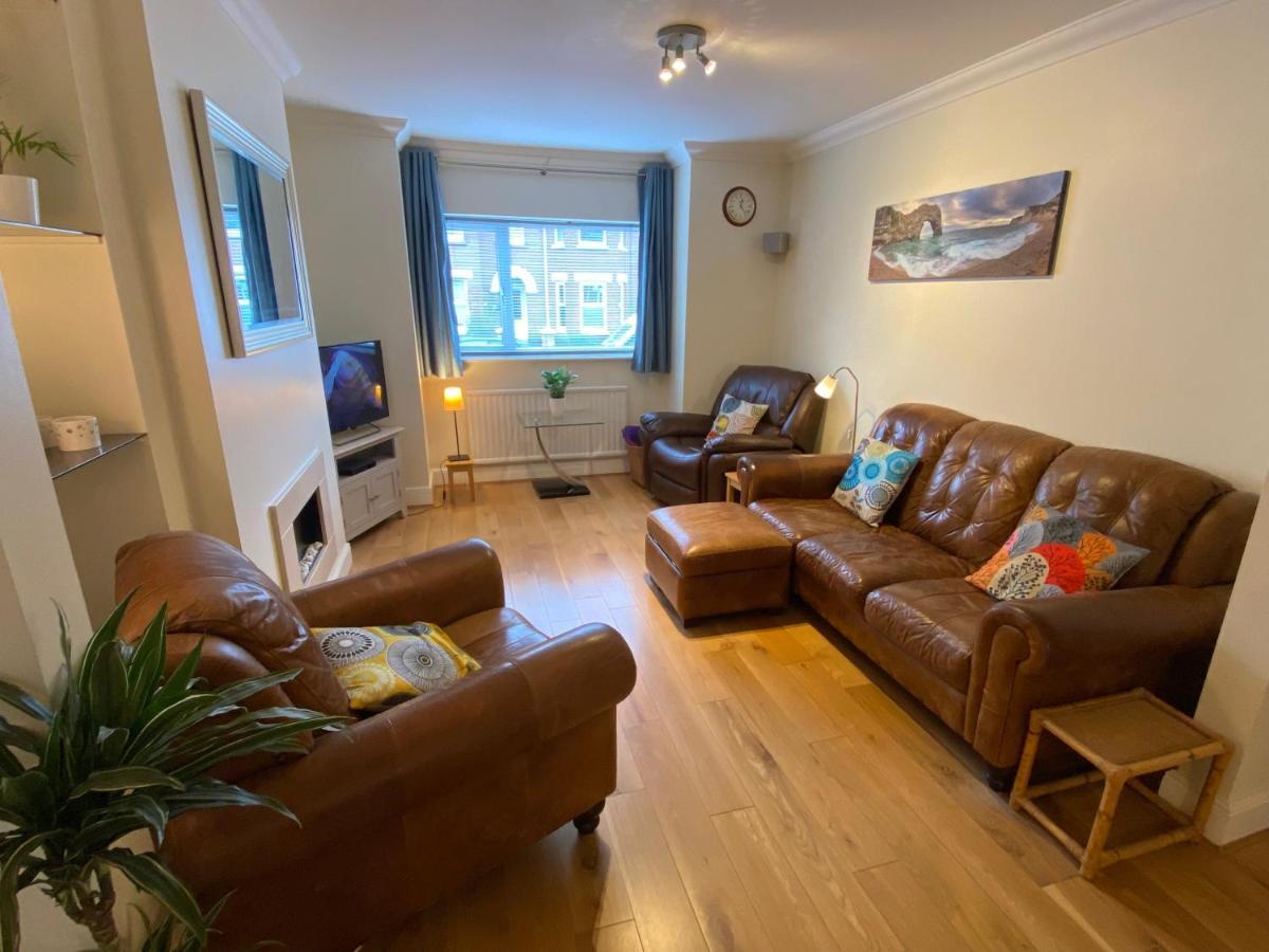 3 Double Bed House 10 Mins From Sandbanks Poole Exterior photo